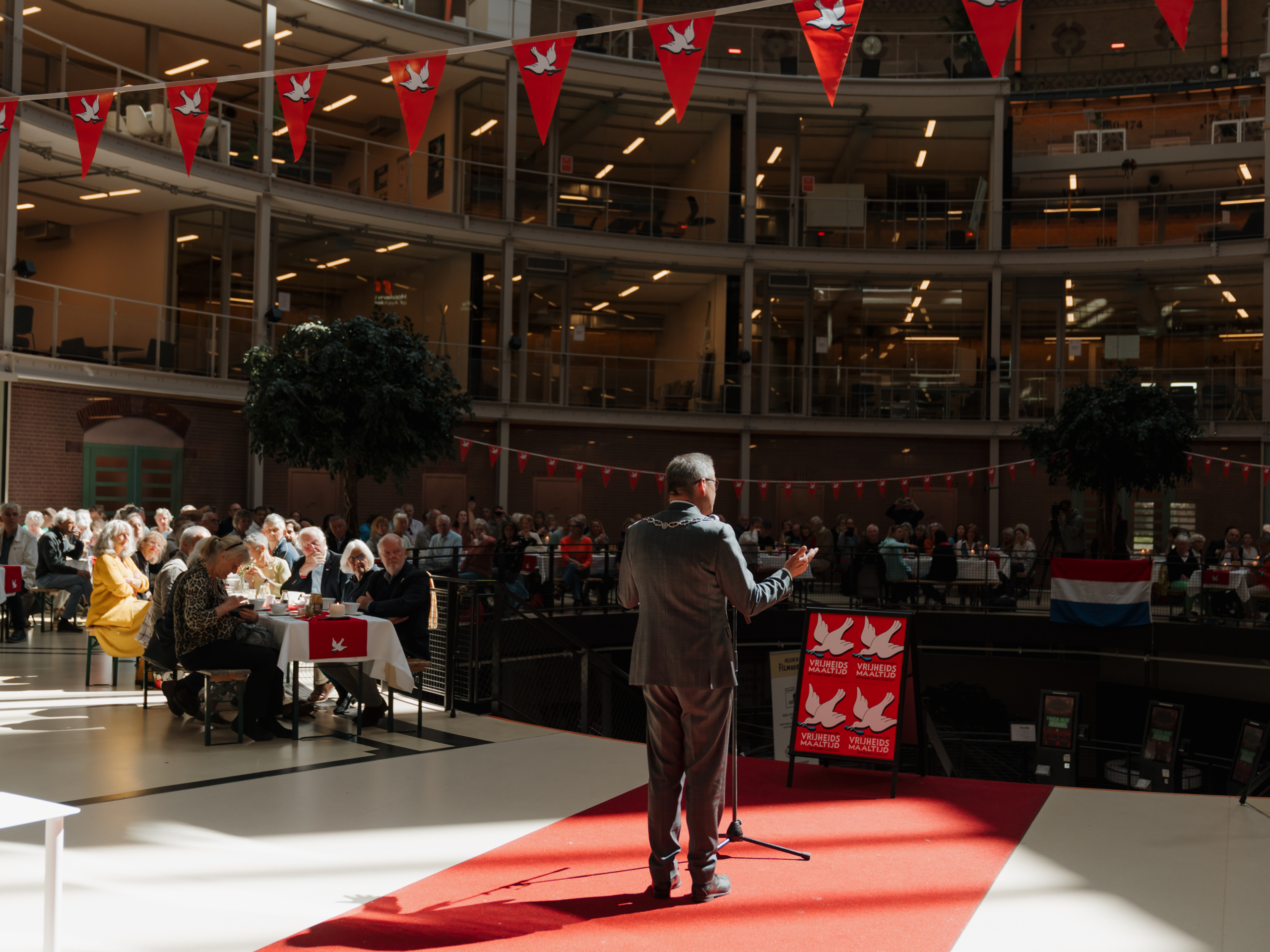 Vrijheidsmaaltijd op 5 mei 2025 in De Koepel Haarlem